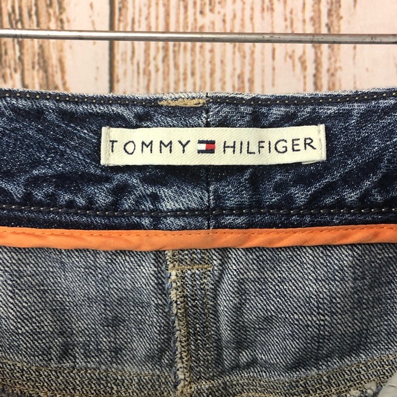 90’s Style Tommy Hilfiger, Denim Skirt. Size 8. Good used condition! - Picture 4 of 5